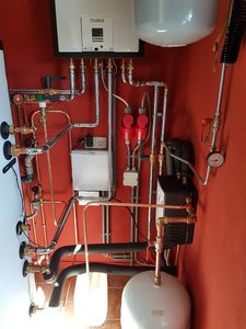 gemonteerde binnenunit met boiler